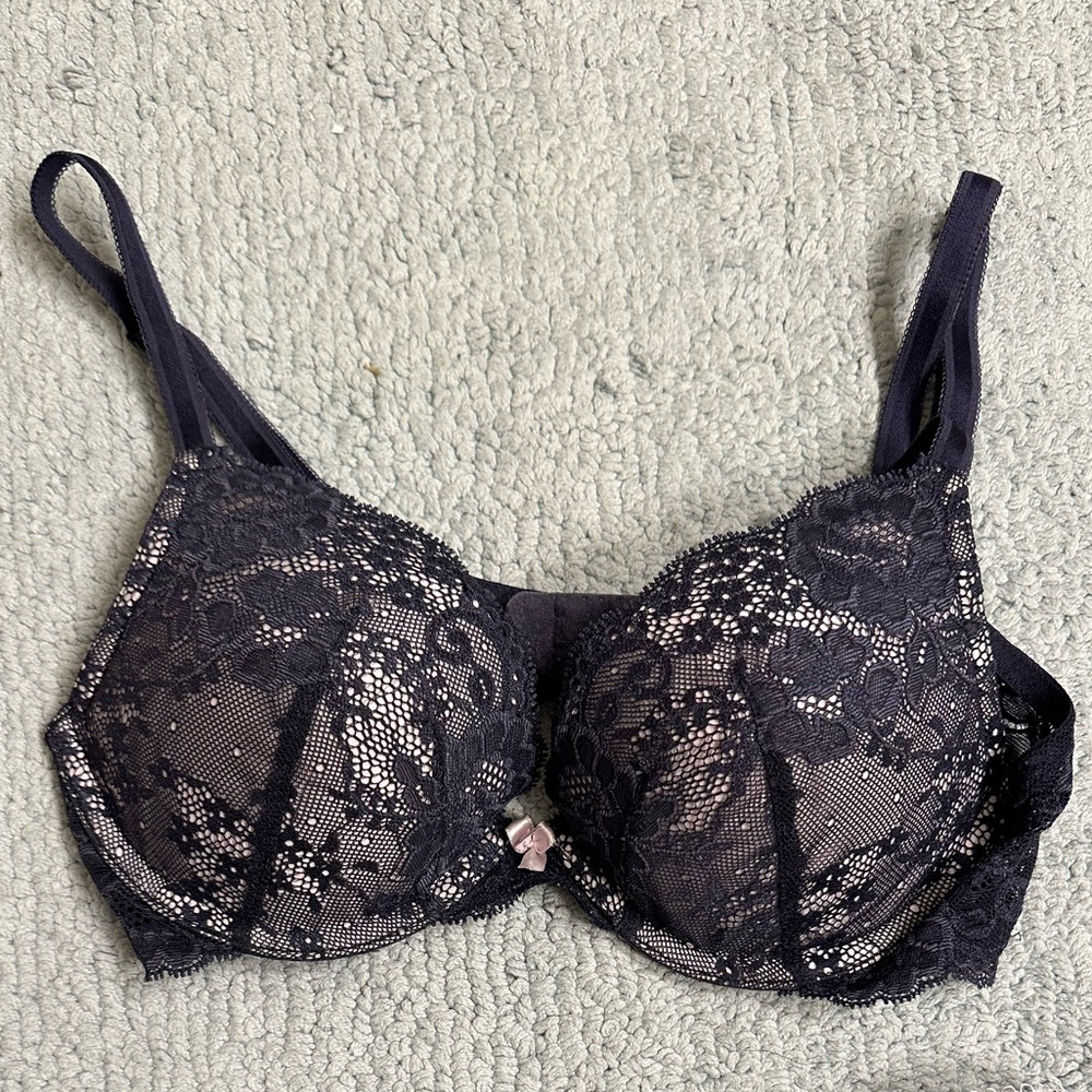 Victoria’s Secret Dream Angels Push-Up Bra 34B